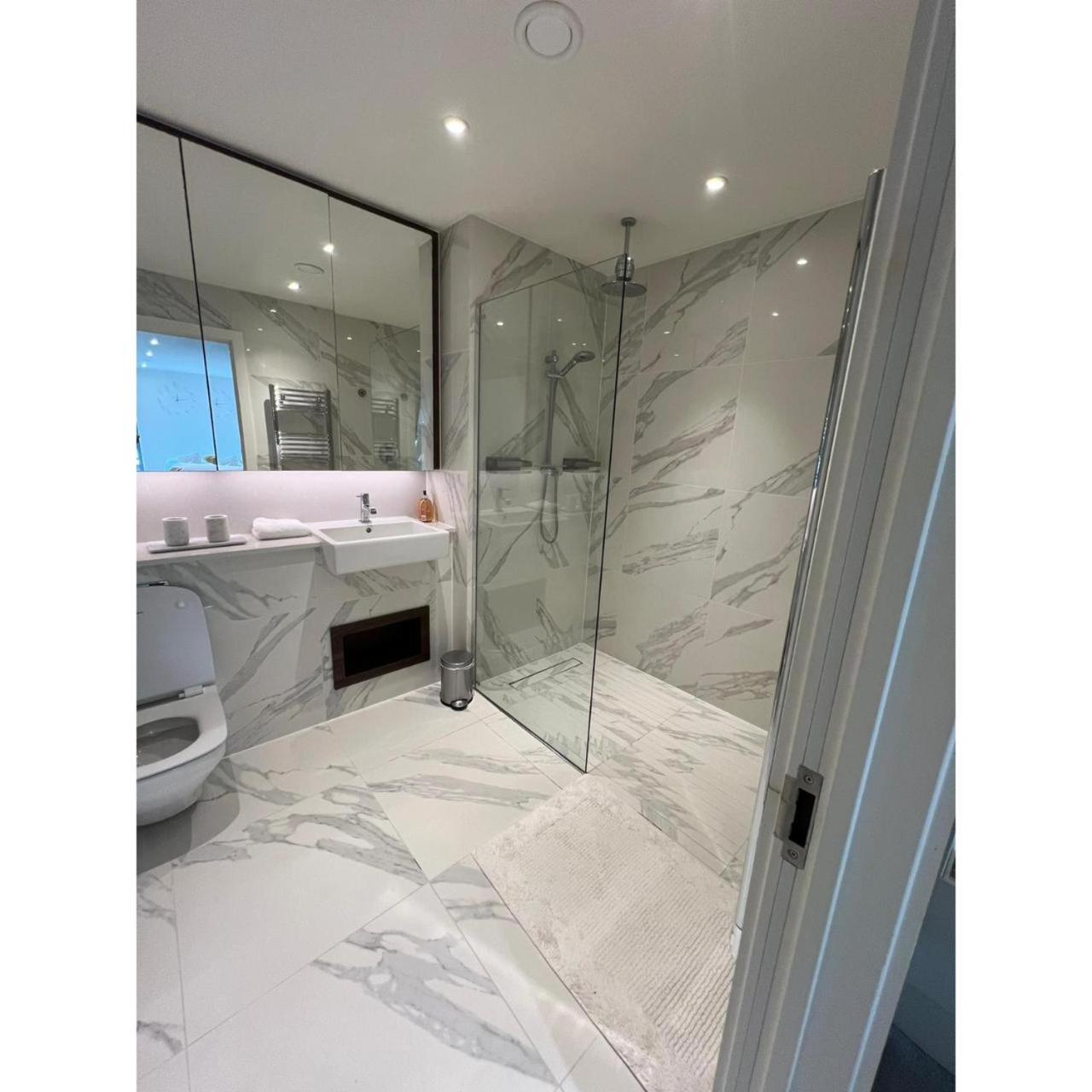 F9-Fantastic 2 Bedroom Flat In Nw3! Londen Buitenkant foto