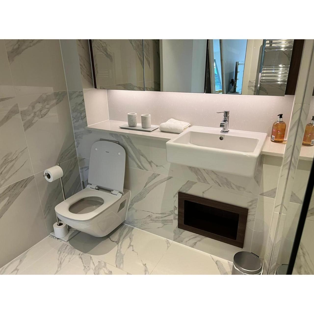 F9-Fantastic 2 Bedroom Flat In Nw3! Londen Buitenkant foto